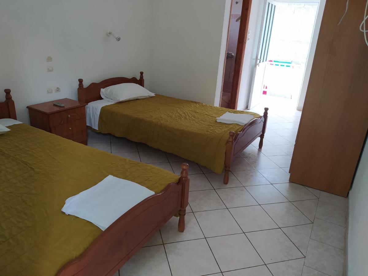 Avli Studios Kokkino Nero Bagian luar foto