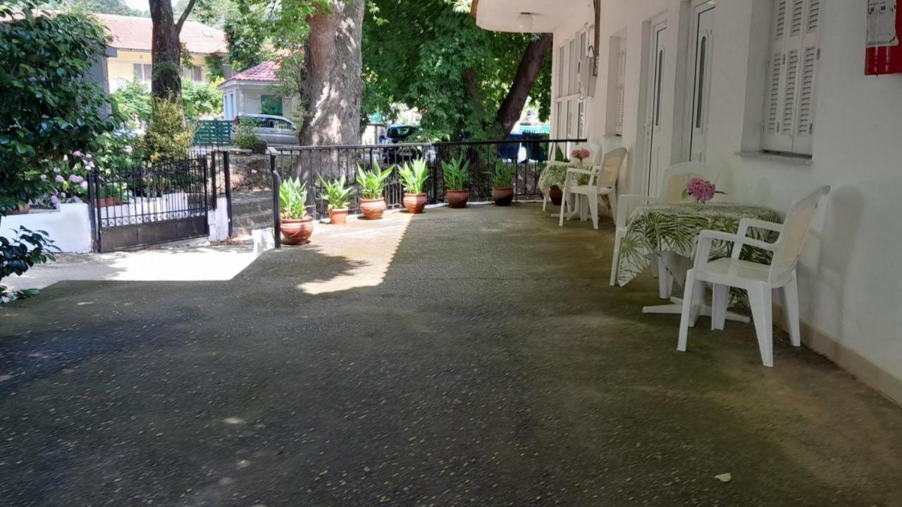 Avli Studios Kokkino Nero Bagian luar foto